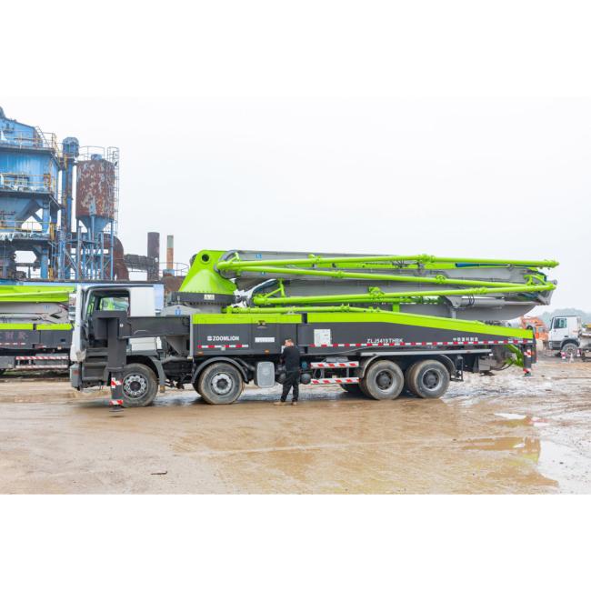 Concrete Boom Pump 52m Zoomlion 2019 Year in Stock