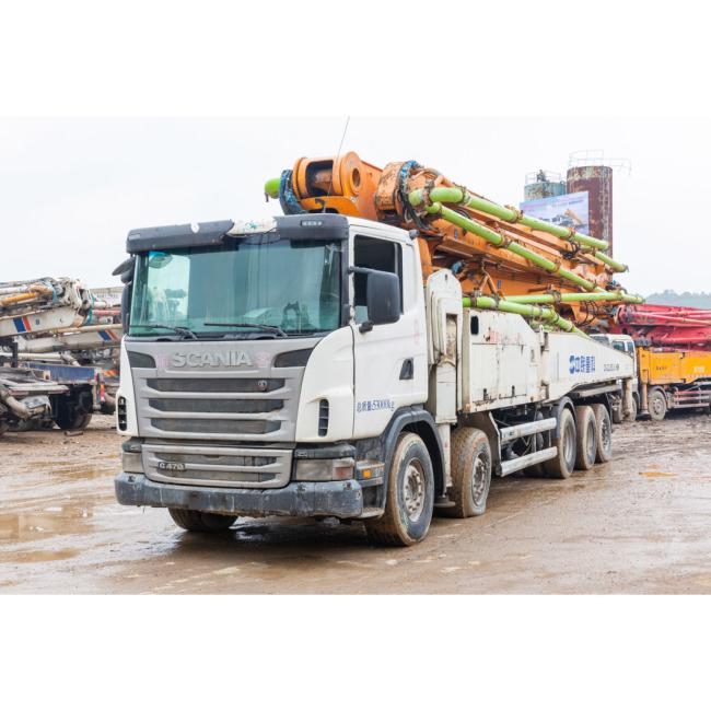 Construction Machine Zoomlion 63m Concrete Pump Truck