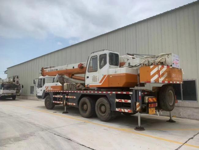 2014 Zml Used 25ton Crane Truck Crane Construction Machinery Hoist Crane