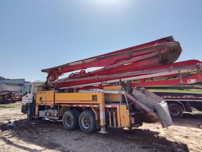 Putzmeister 38m Concrete Equipment Concrete Placing Boom Second Hand Truck Mounted Concrete Pump
