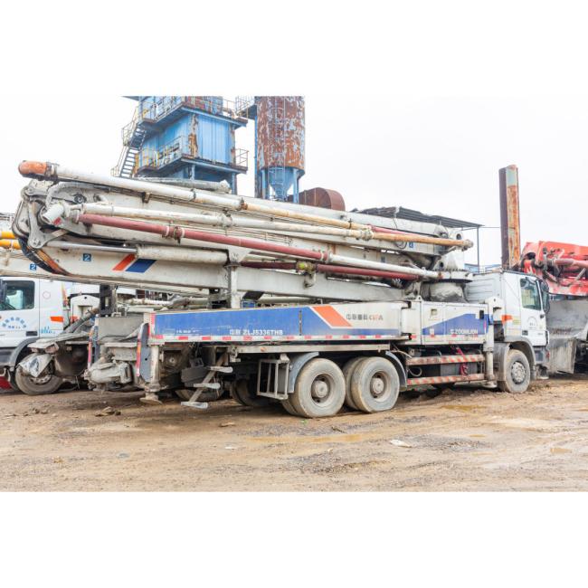 Truck Mounted Pump 2017 Zoomlion 47m Mercedes Benz