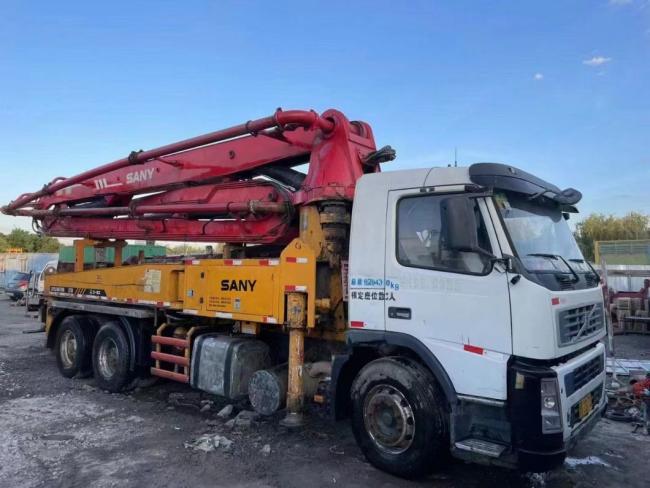 2013 37m Sy Concrete Pump on MB Truck Concrete Boom Pump Used Heavy Equipment