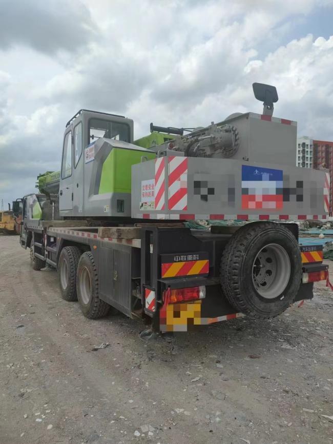 Good Original Condition 2020 Zoomlion 25t Truck Crane Mobile Crane Used Heavy Equipment for Sale