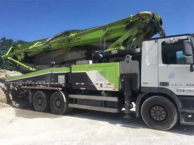 Construction Machinery Concrete Machinery Used Concrete Pump Truck Zomlion 56m for Sale
