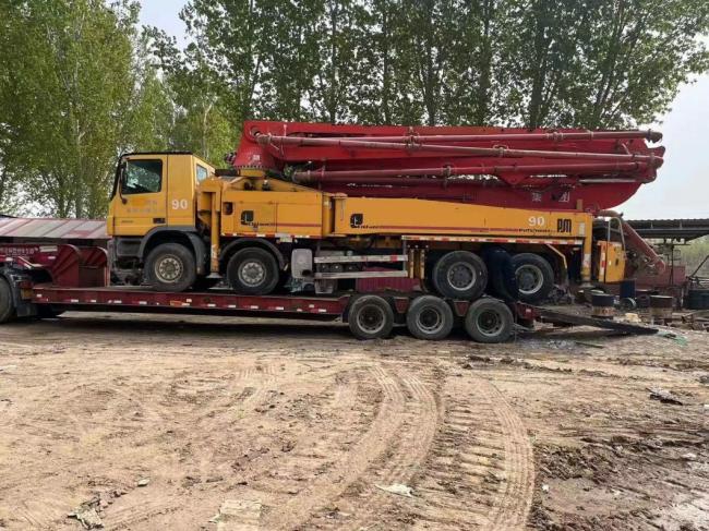 Best Selling 2006 Putzmeister 46m Concrete Pump Good Condition Used Beton Pump Factory Directly Provide Construction Pump
