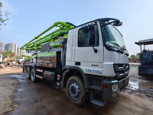 Renovated Condition Truck Mounted Pump Concrete Pump Beton Pump 2015 Zoomlion 38m Mobile Pump on Benz Chassis 6*3 Truck Factory Price