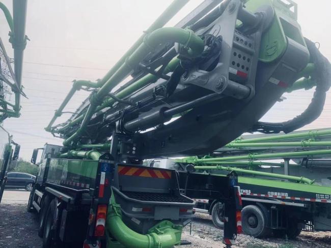 2022 New Zoomlion Concrete Boom Pump Mercedes Benz Chassis Truck Mounted Pump