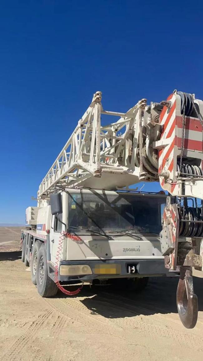 Zoomlion Mobile Truck Crane 80 Tons for Sale