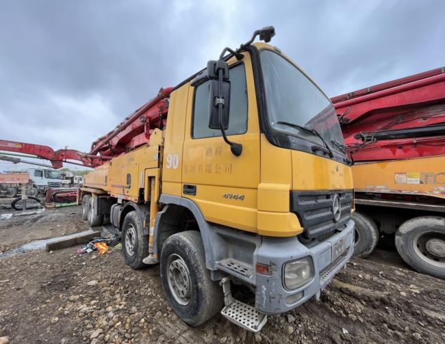 Perfect Condition 2006 Putzmeister 46m Concrete Equipment Concrete Placing Boom Pumping Machine Truck Mounted Concrete Pump