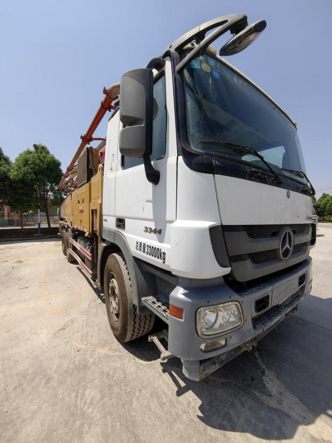 Concrete Pump Truck 49m Used Heavy Quipment Truck Concrete Pump Mercedes Benz Truck Price