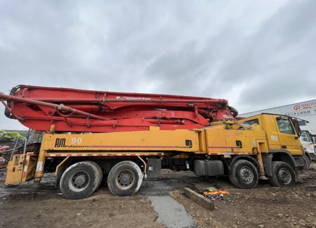 Special Offer 2006 Putzmeister 46m Concrete Pump Used Mobile Hydraulic Pump Sale in Cheap Price