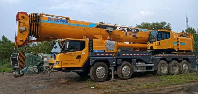 20 Years Xc Mg Mobile Truck Crane 100 Tons, Hot Brand Model