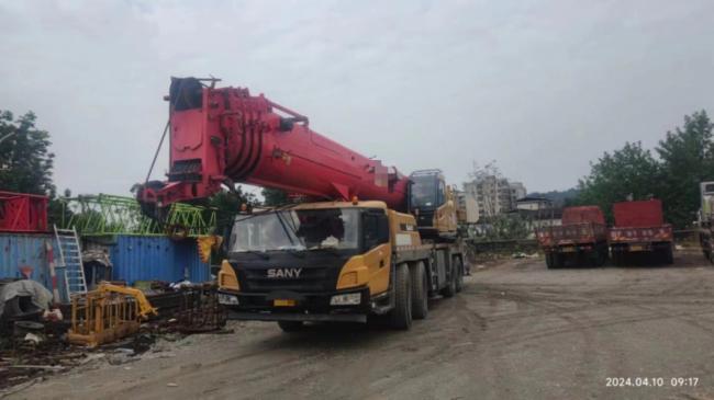 Sy Used Mobile Truck Crane 80 Tons for Sale, The Price Is Good