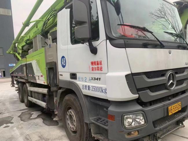 Good Original Performance 2020 Zoomlion 52m Concrete Pump on Benz Factory Directly Sale in EXW Price