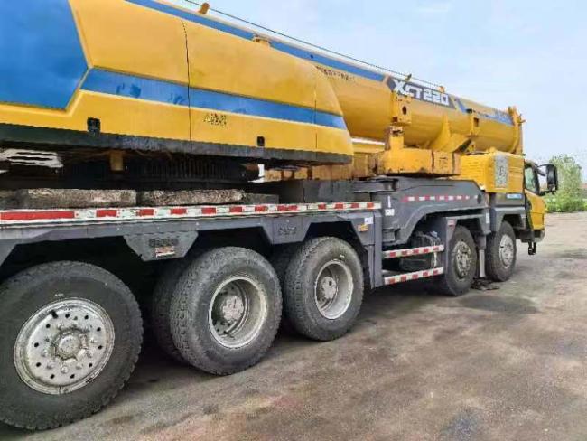 Xg Truck Crane for Sale 16 Years 130 Tons, The Price Is Affordable