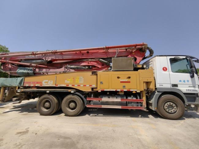 Truck Mounted Pump 49m Concrete Pump Truck Construction Machine Good Condition with Mercedes Benz Chassis