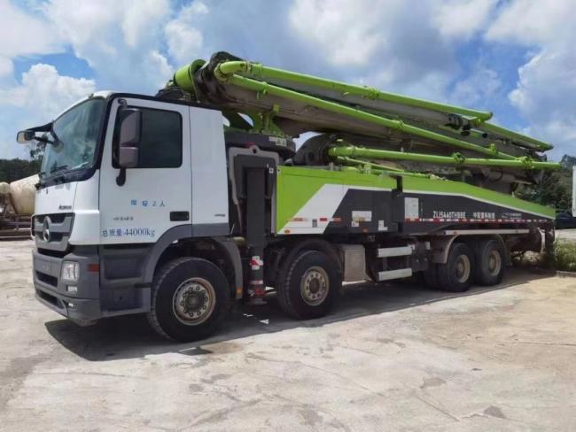 Heavy Equipment 2019 Zoomlion 56m Concrete Pump Truck Truck Mounted Pump Mercedes Benz