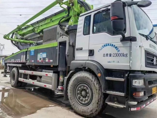 2018 Zoomlion 37m Concrete Pump Truck Construction Machine Mercedes Benz Truck Mounted Pump