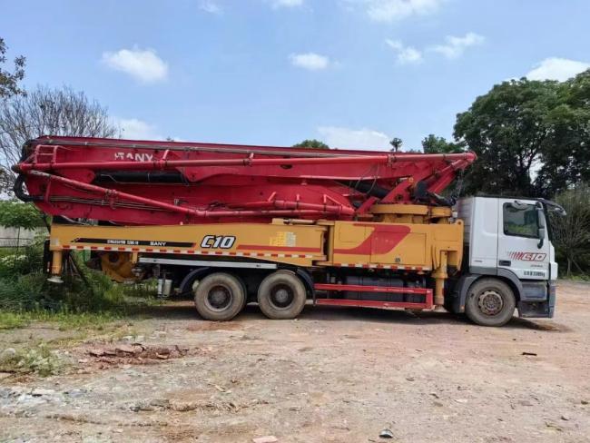 52m Used Concrete Pump Truck Machine Equipment Concrete Batching Plant Truck Mounted Pump