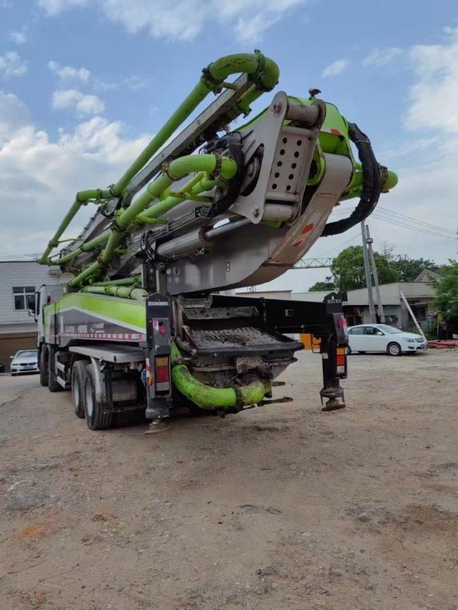 2019 Zoomlion 56m Used Concrete Pump Truck Truck Mounted Pump Concrete Boom Pump