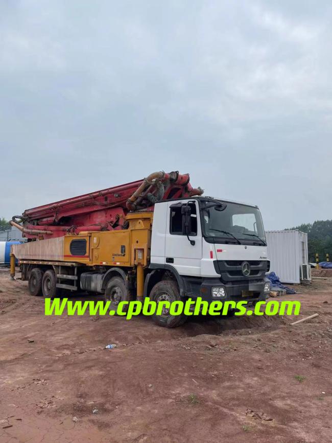 Used Heavy Equipment Putzmeister 46m 52m 56m 62m 67m Concrete Pump Truck Second Hand Mounted Pump for Sale