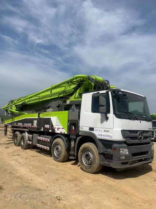 2019 Zoomlion Concrete Boom Pump 56m Truck Mounted Pump Mercedes Benz Heavy Equipment