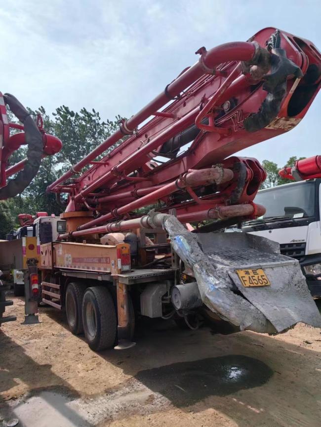 38m Concrete Pump Truck Heavy Equipment Concrete Boom Pump Truck Mounted Pump