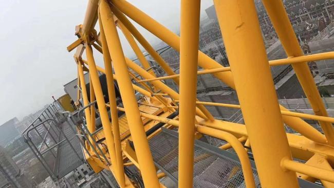 2019 Yongmao Stt 293 (7427-18) Used Tower Crane for Sale