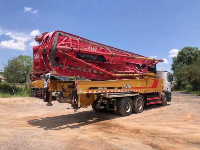 Truck Mounted Pump 49m Used Concrete Pump Truck Heavy Equipment Mercedes Benz Chassis Construction Machine