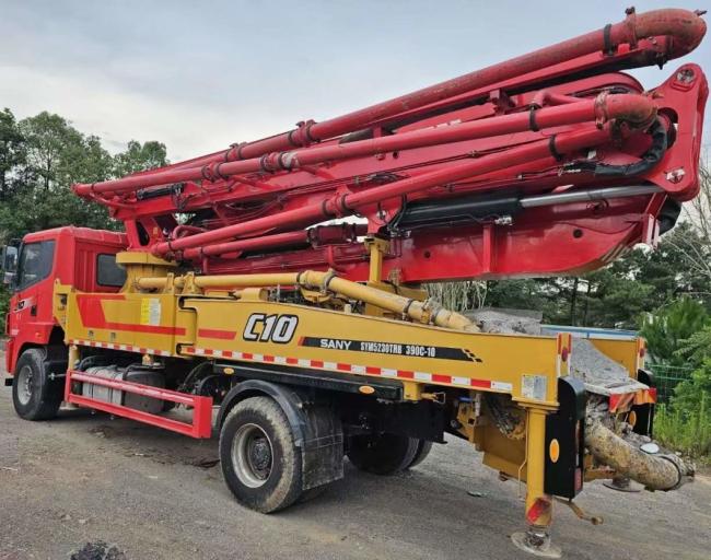 China Top Brand 95% Near New Condition 2021 Sy 39m Concrete Pump Concrete Mixer Truck Pump for Sale