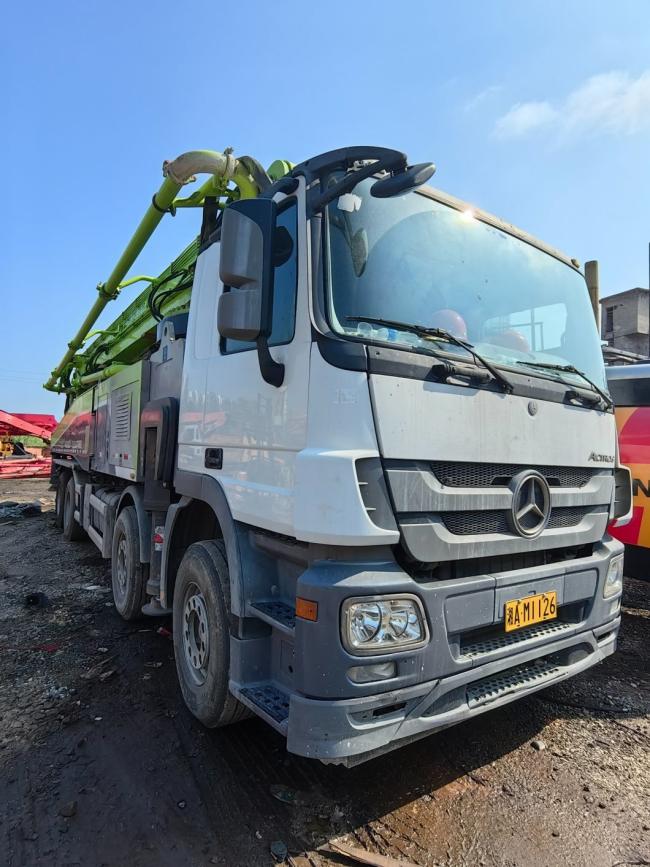 2019 Zoomlion Used Concrete Pump Truck 63m Concrete Boom Pump Heavy Equipment Mercedes Benz Chassis