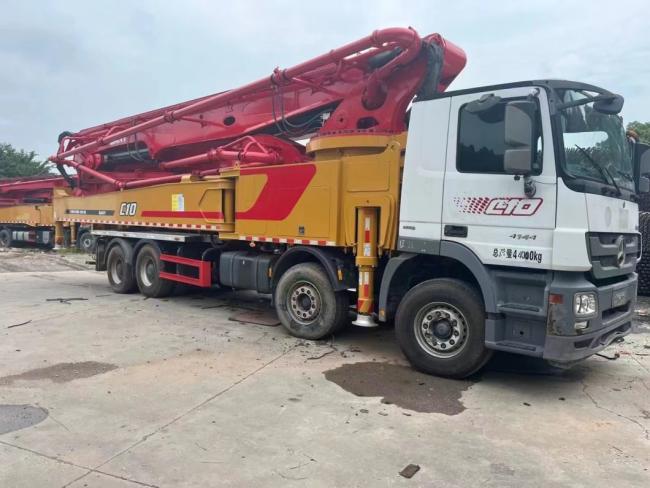 62m Concrete Pump Truck Construction Machine Heavy Equipment Truck Mounted Pump on Mercedes Benz