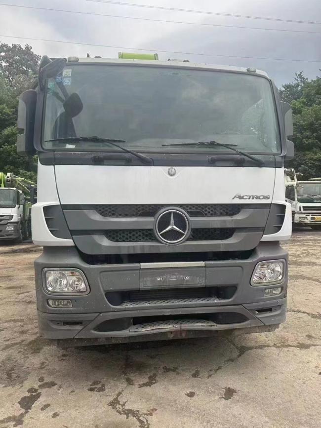 2019 Zoomlion 56m Concrete Pump Truck with Mercedes Benz Chassis Heavy Equipment Truck Mounted Pump