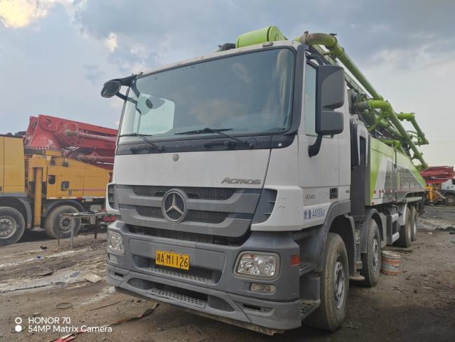 2019 Zoomlion 63m Concrete Boom Pump on Mercedes Benz Concrete Pump Truck Construction Machinery