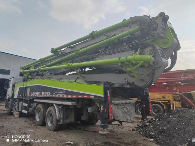 2019 Zoomlion 63m Concrete Boom Pump on Mercedes Benz Concrete Pump Truck Construction Machinery