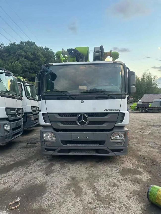 2020 Zoomlion 49m Used Concrete Pump Truck on Mercedes Benz Heavy Equipment Concrete Boom Pump