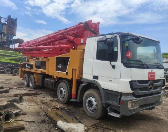 2011 Putzmeister 42m Truck Pump Boom Pump Concrete Pump on Mercedes-Benz Truck