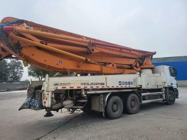 2014 Zoomlion 47m Concrete Pump Truck Concrete Boom Pump Concrete Mixer Machine Mercedes Benz Used Concrete Pump Truck