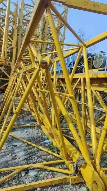 Zoomlion Used Tower Crane (7020-12) , Which Can Lift up to 12 Tons at The End