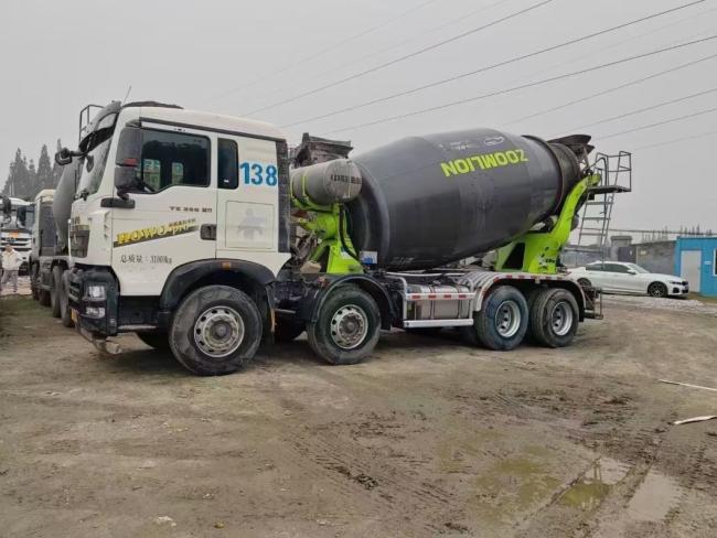 HOWO 2022 New 12m3 Concrete Mixer Truck for Sale