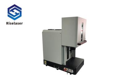 Chine normes allemandes de Metal Engraving Machine de graveur de laser de fibre de l'or 1064nm à vendre