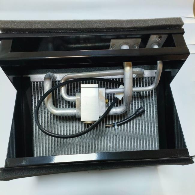 Hwd16 Bulldozer Hwd22 Bulldozer Spare Parts Evaporator Condersor Assy 23y-58d-13000