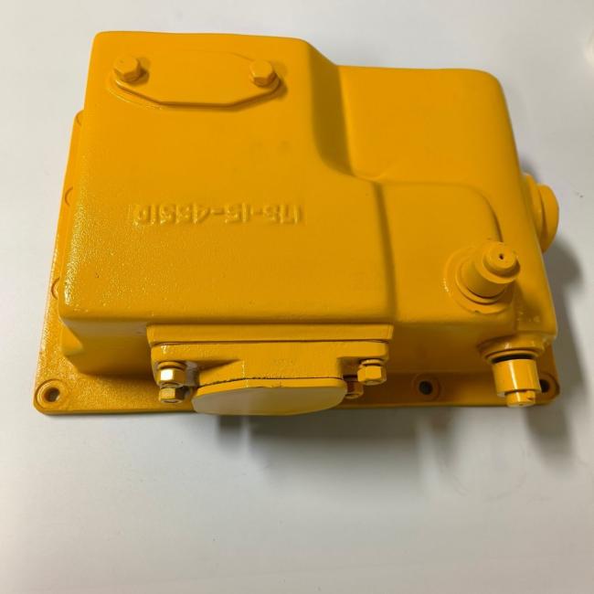 Shantui Bulldozer SD32 SD22 SD32 SD22 Accessory Transmission Control Valve Assembly 154-15-35000 Transmission Cover 175-15-45510