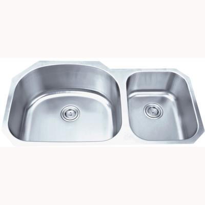 China Big Size Brushed Undermount Stainless Steel Kitchen Sink Double Basin for sale