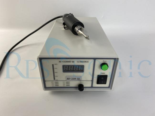 35Khz 500w Titanium Ultrasonic Cutting Equipment For Fabric Sealing 0