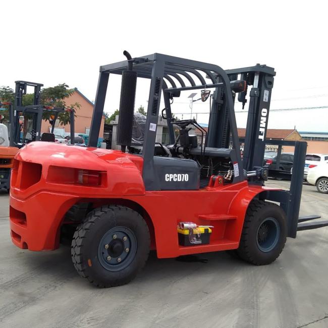 China Manufacturer 7 Ton 7t 7ton Diesel Forklift with Automatic Transmission