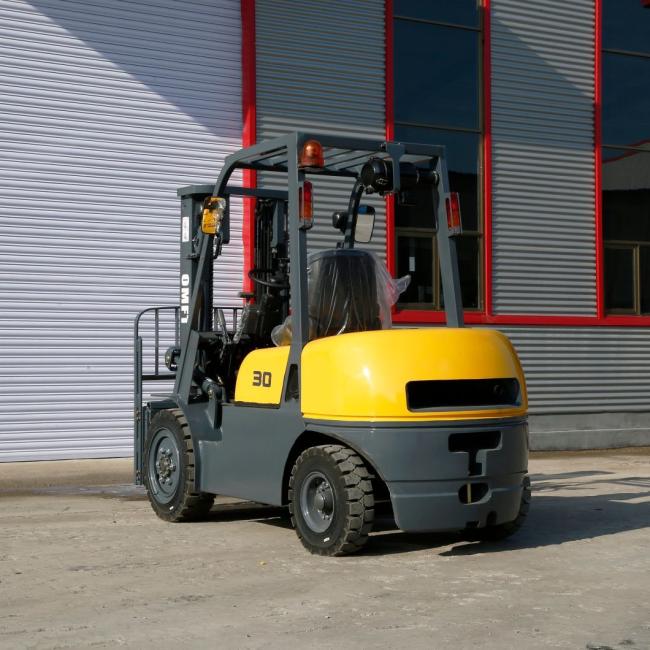 Forklift Machinery Factory Isuzu Engine 3 Ton Diesel Forklift Truck with Cabin