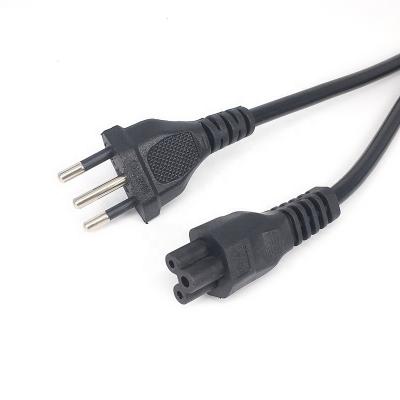 China IEC320 C5 3 Cordón de alimentación de pin redondo para Brasil NBR14136 Núcleo cuadrado estándar 3x0.75 en venta