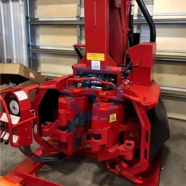 API 7K Oilfield Wellhead Equipment Compact And Powerful Iron Roughneck The Most Advanced Torque Twisting Equipment For Automated Drilling