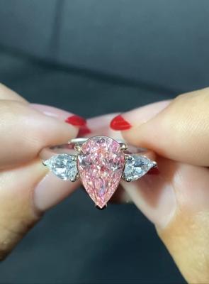 Chine Laboratoire Diamond Jewelry Pink Pear Engagement Ring Wedding Ring de conception de bijoux fait sur commande à vendre